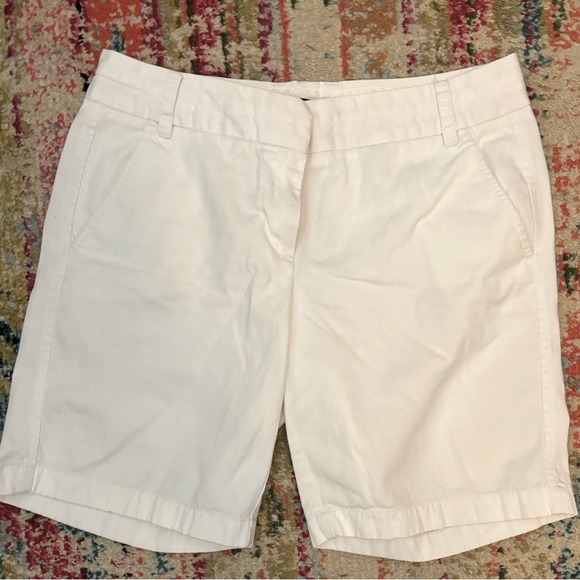 J Crew Chino womens white shorts size 6 - Picture 1 of 3